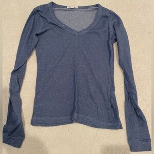 Forever 21 small long sleeve v neck blue tee